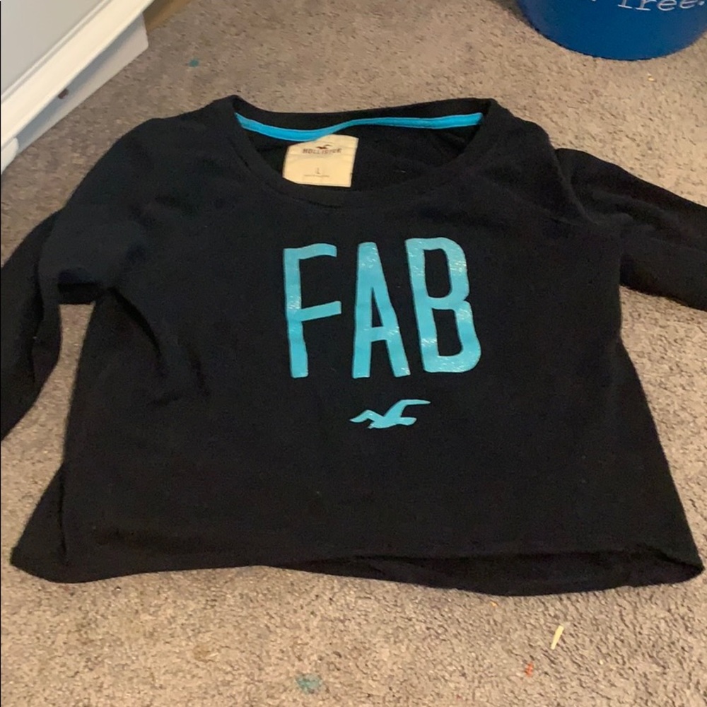 Black croped sweat shirt